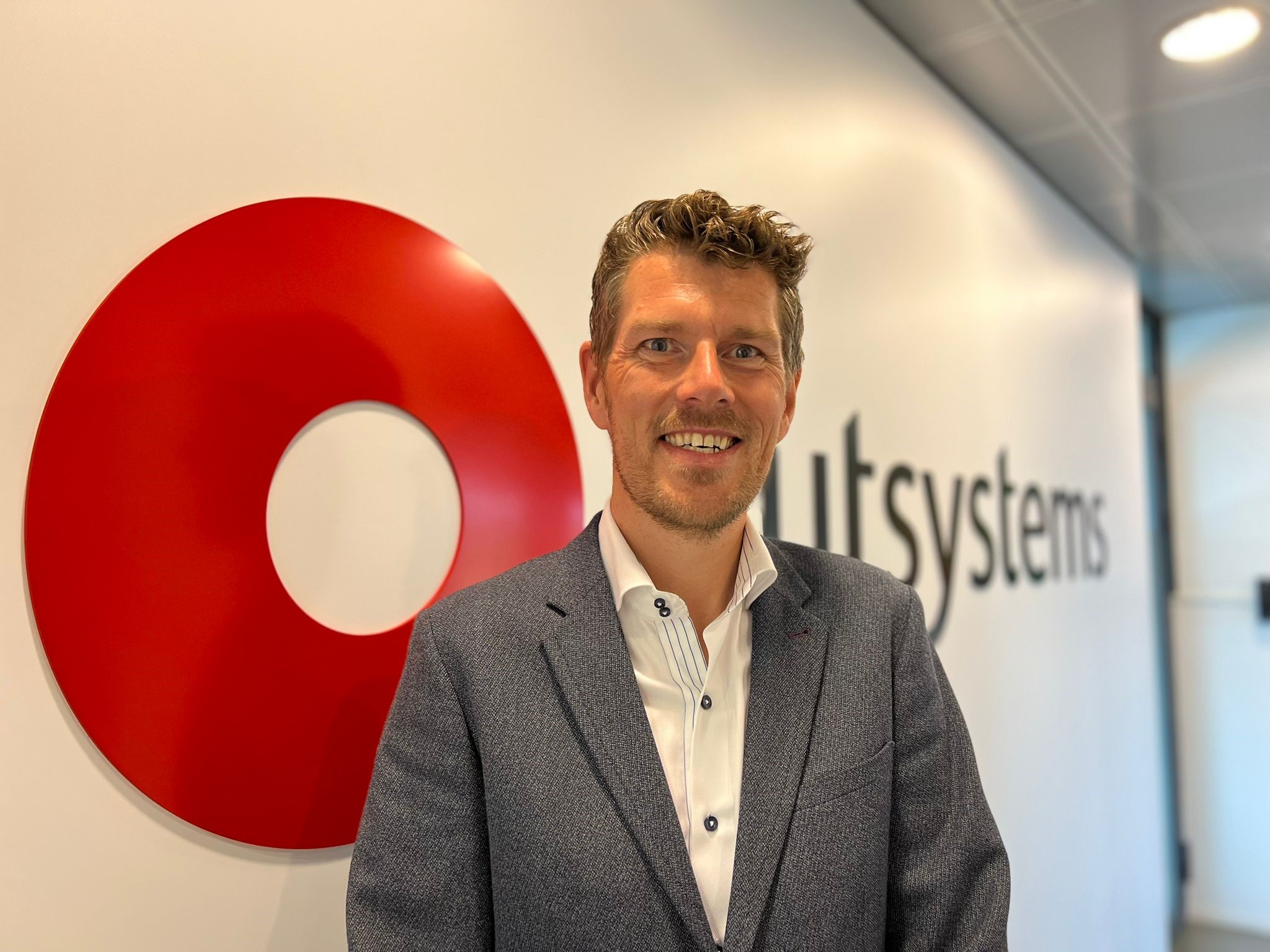 OutSystems benoemt Harmen Hoogwout tot Regional Vice President Northern Europe